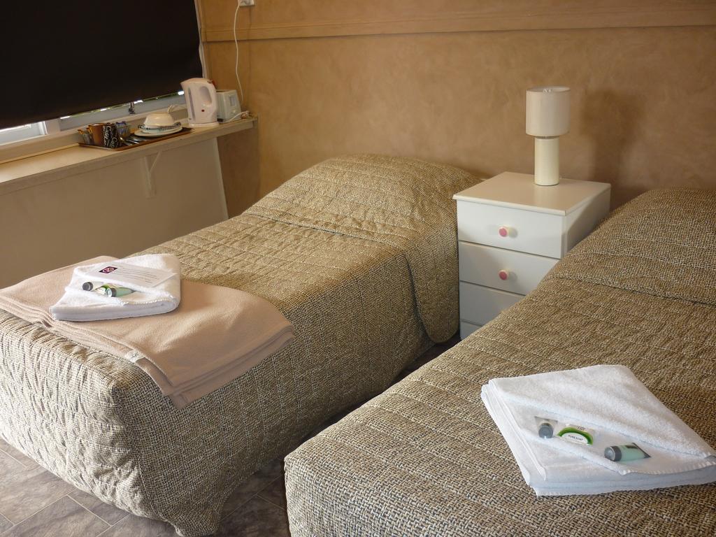 Roma Aussie Tourist Park Motel ภายนอก รูปภาพ