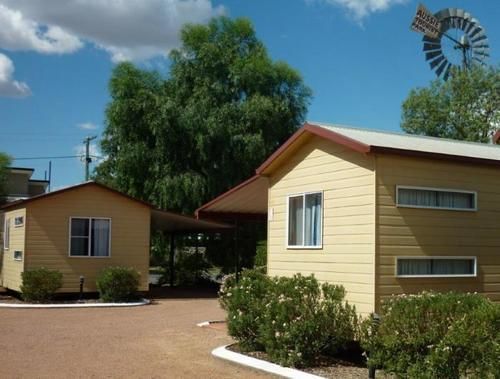 Roma Aussie Tourist Park Motel ภายนอก รูปภาพ